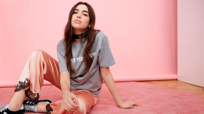 Dua Lipa sorprende Jimmy Kimmel con un'esilarante performance
